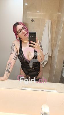 Rena - Escort in Lausanne