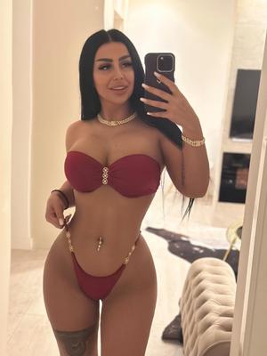 Reyna - Escort à Payerne
