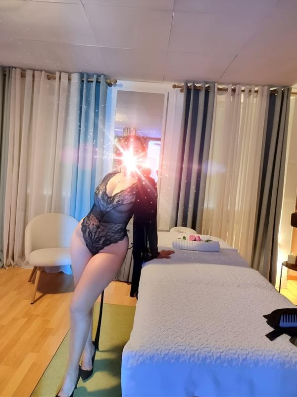 Rubis - Masseuse érotique à La Chaux-de-Fonds
