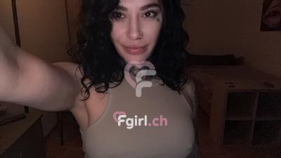 Roberta - Escort in Genf
