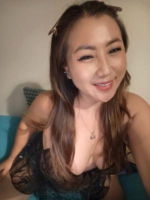 Rose - Erotic masseuse in Lausanne
