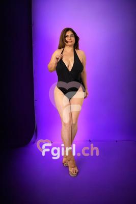 Rossi - Escort in Romont
