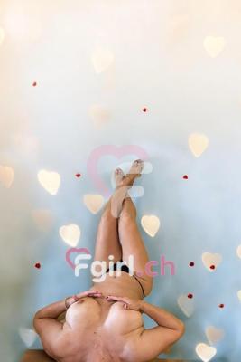 Rossi - Escort in Romont
