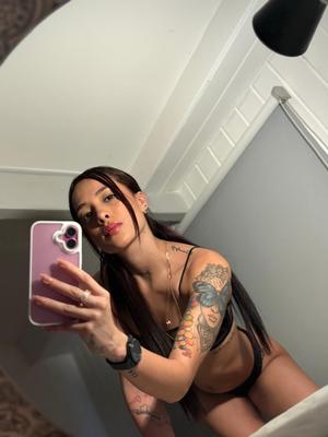 Roxana - Escort in Lausanne

