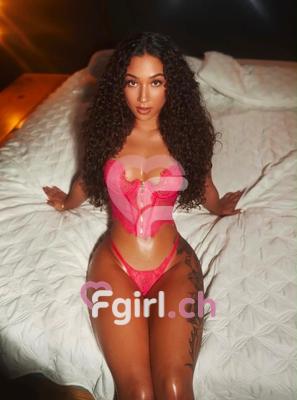 Roxy - Escort in Genf

