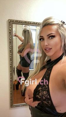 Roxy - Escort in Bern