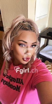 Roxy - Escort in Bern