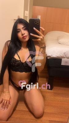 Mega - Escort à Neuchâtel