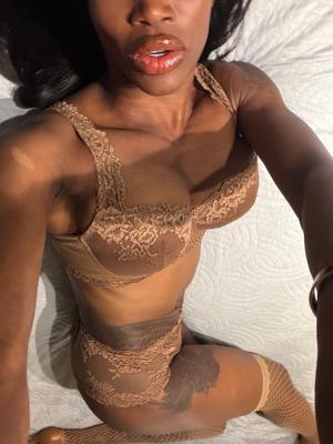 Ruby - Escort à Fribourg
