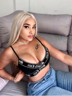 Ruby - Escort in Yverdon-les-bains
