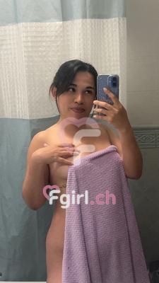 Sabrina - Escort à Eaux-vives