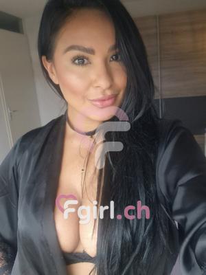 Salma - Escort in Fribourg