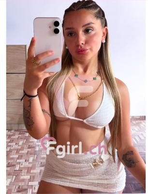 Salma - Escort à Plainpalais
