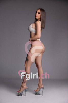 Salomé - Escort a Genève
