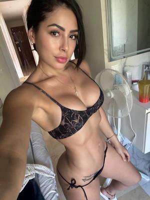 Samanta - Escort à Genève
