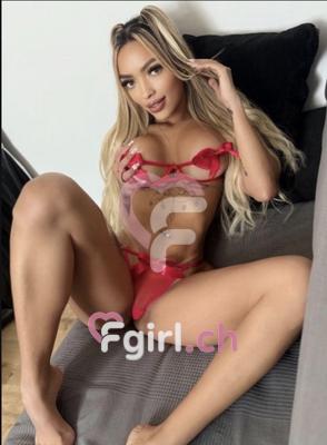 Samantha - Escort a Genève
