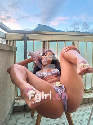 Salome - Escort in Montreux
