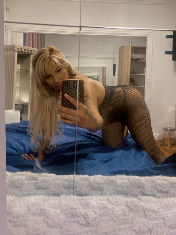 Samantha - Escort in Yverdon-les-bains
