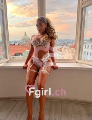 Samantha - Escort in Zürich
