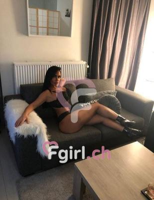 Samira - Escort en Genève
