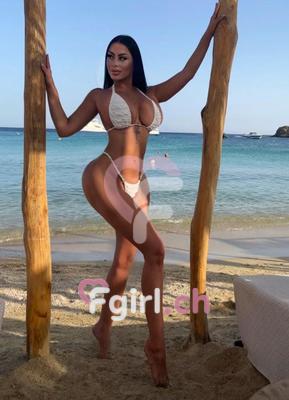 Samira - Escort en Genève
