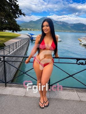 Samira - Erotische Masseurin in Montreux
