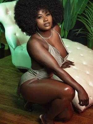 Samira - Escort à Plainpalais
