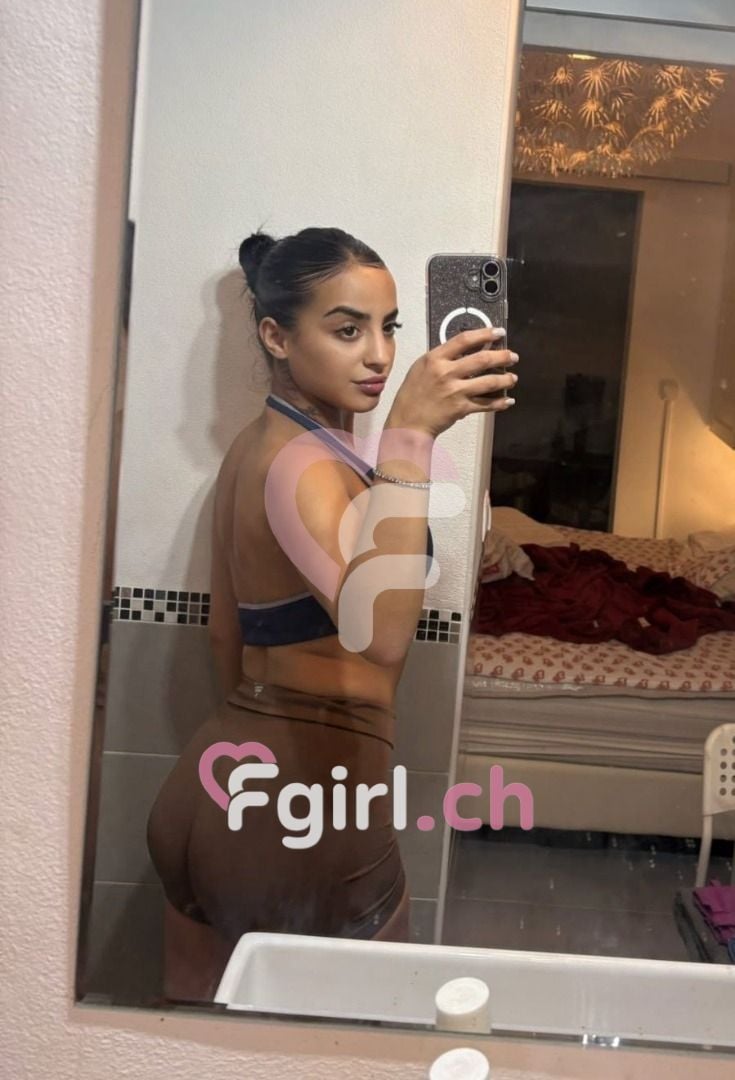 Samira Fox – Lausanne photo 2