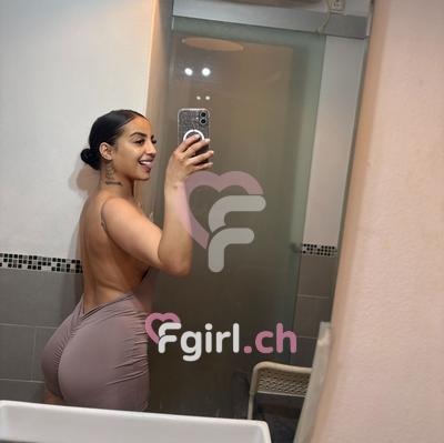 Samira Fox - Escort a Lausanne
