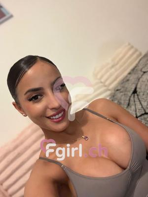 Samira Fox - Escort a Lausanne