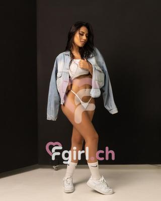 Sandra - Escort à Nyon
