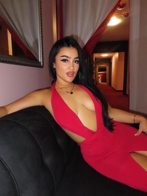 Sandra - Escort in Genf
