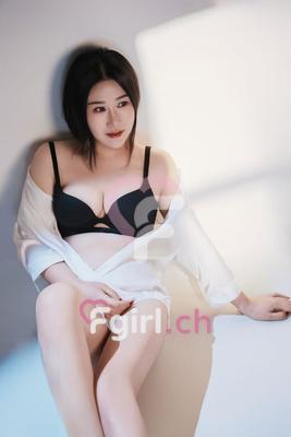 Sandy - Escort en Genève
