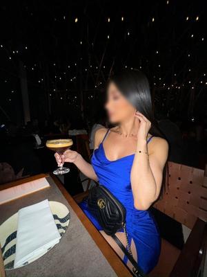 Sabrina - Masseuse érotique à Genève
