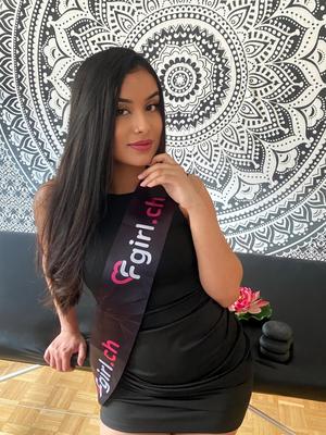 Sara - Massaggiatrice erotica a Genève
