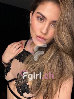 Sara - Escort in Lausanne
