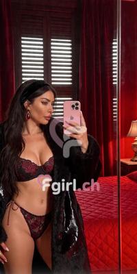 Sara - Dominadoras BDSM en Genève