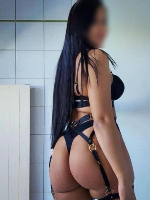 Sara - Escort in Lausanne

