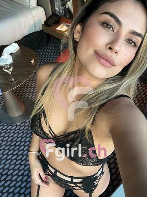 Sara - Escort in Lausanne

