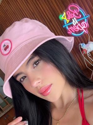 Sara - Escort in Geneva

