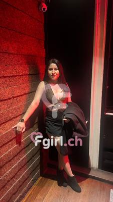 Sara - Escort in Fribourg
