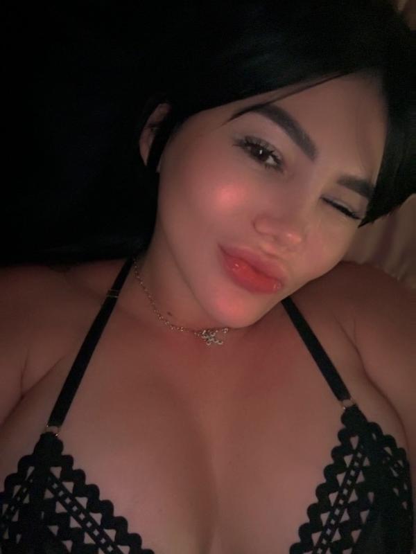 Sara - Escort in Fribourg
