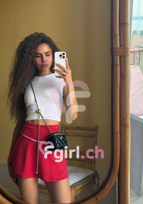 Sara - Escort a Genève
