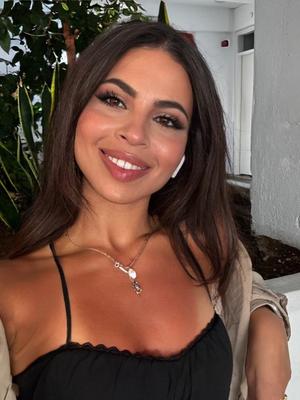 Sara - Escort à Genève
