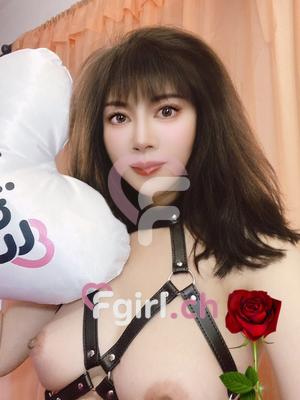 Sara - Escort in Lausanne