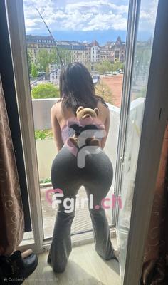 Sara - Escort in Geneva