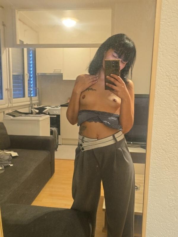 Sara - Escort in Geneva
