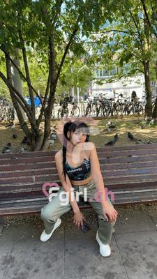 Sara - Escort in Plainpalais
