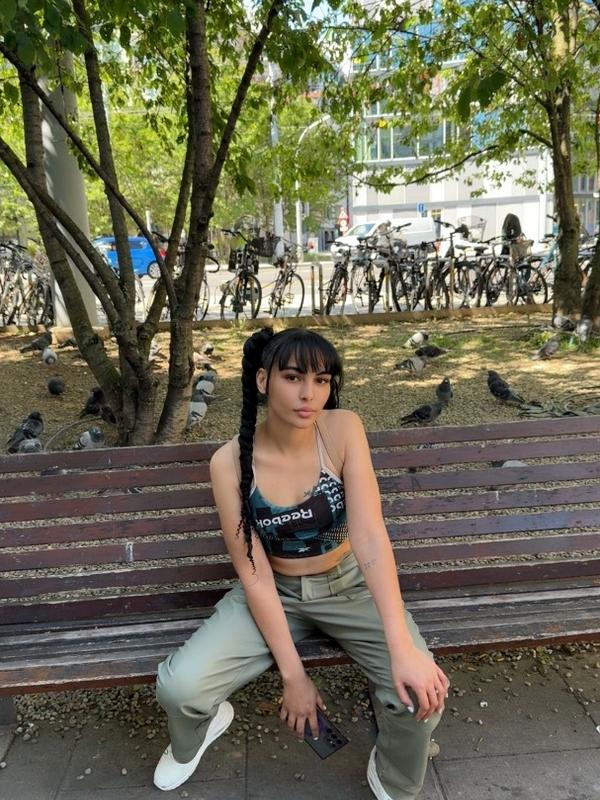 Sara - Escort in Plainpalais
