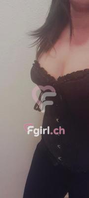 Sara - Dominatrice BDSM à Lausanne
